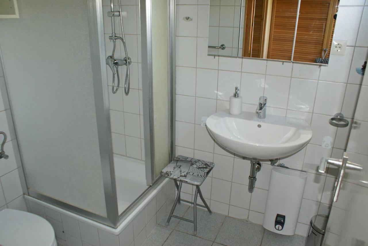 Villa Zeltdachhaus mit W-LAN - Parkplatz direkt vor dem Haus Damp Exterior foto